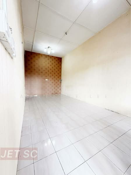 1-storey Terraced House for Sale in Taman Pendamar Indah 2 (Klang) - Angeline lee - Interior - PropertyGuru.com.my