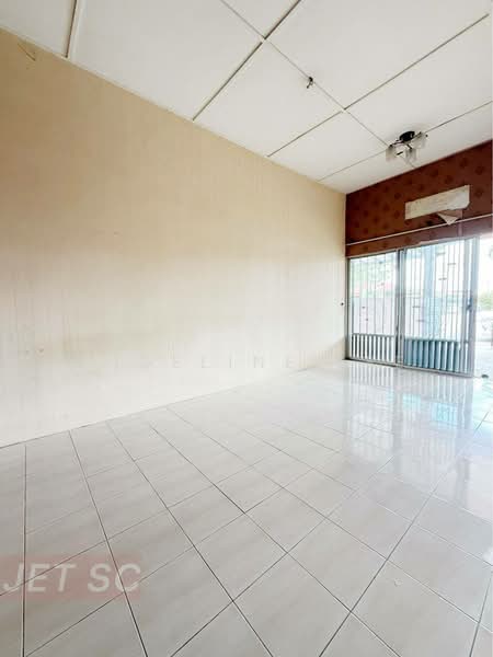 1-storey Terraced House for Sale in Taman Pendamar Indah 2 (Klang) - Angeline lee - Interior - PropertyGuru.com.my