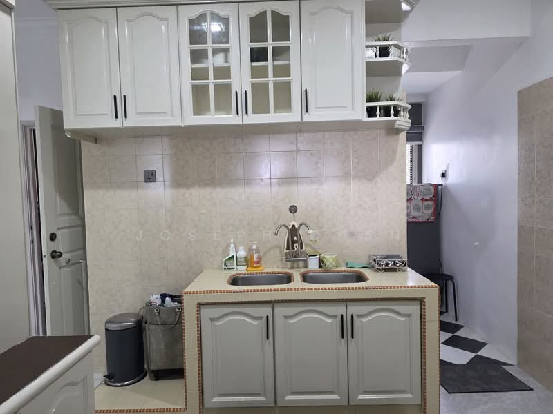 Condominium for Sale at Sri Alam Condominium - Joseph Chan - Kitchen - PropertyGuru.com.my
