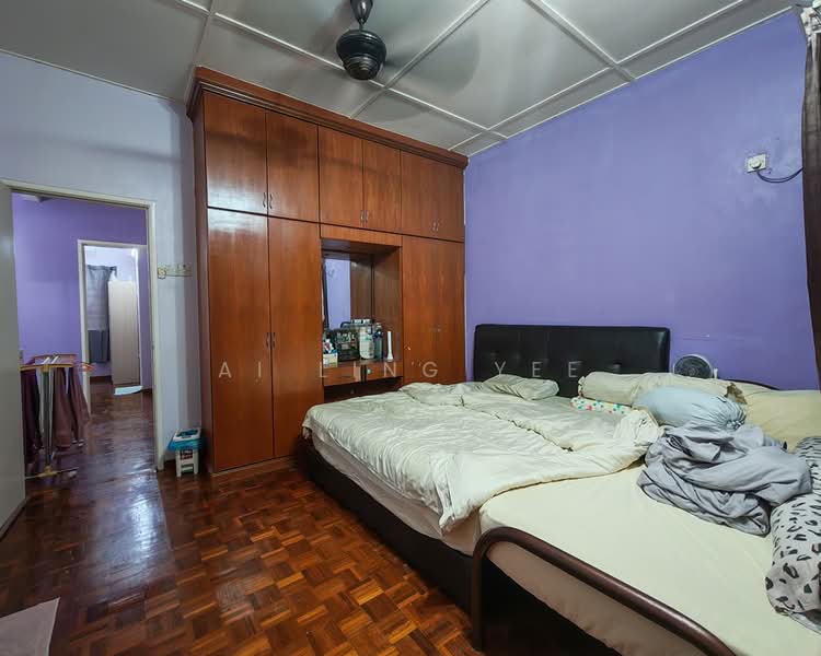 Terraced House for Sale in Seksyen 32, Kemuning Green Ville (Shah Alam) - Ai Ling Yee - Bedroom - PropertyGuru.com.my