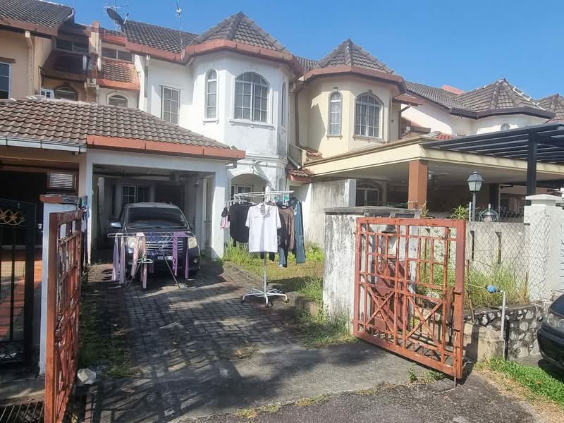 2-storey Terraced House for Sale in Usj 11 (Subang Jaya) - Azli Ibrahim - Exterior - PropertyGuru.com.my