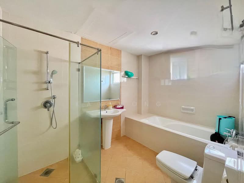 Condominium for Sale at Sri York Condominium - Kay Wong - Bathroom - PropertyGuru.com.my