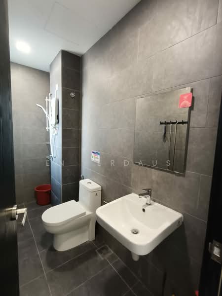 Servis Apartment untuk Disewa di Neu Suites - En Ferdaus - Bathroom - PropertyGuru.com.my
