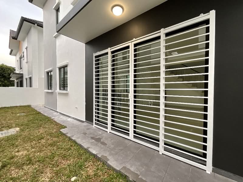 Semi-Detached House for Rent in Setia Utama (Setia Alam) - Jordan Ng - Exterior - PropertyGuru.com.my