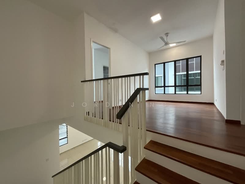 Semi-Detached House for Rent in Setia Utama (Setia Alam) - Jordan Ng - Living Room - PropertyGuru.com.my