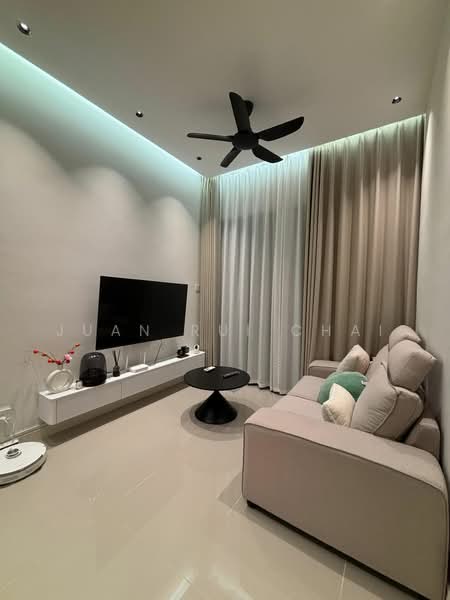 Service Residence for Rent at 8th & Stellar - Juan Rui Chai - Living Room - PropertyGuru.com.my