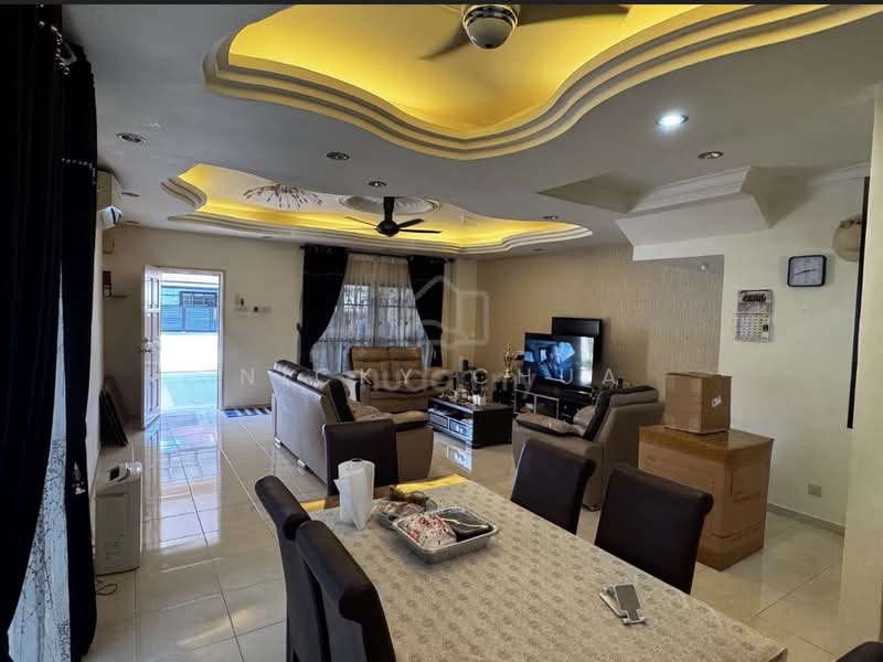 Semi-Detached House for Rent in Seremban 2 (Negeri Sembilan) - Nicky Chua - Living Room - PropertyGuru.com.my