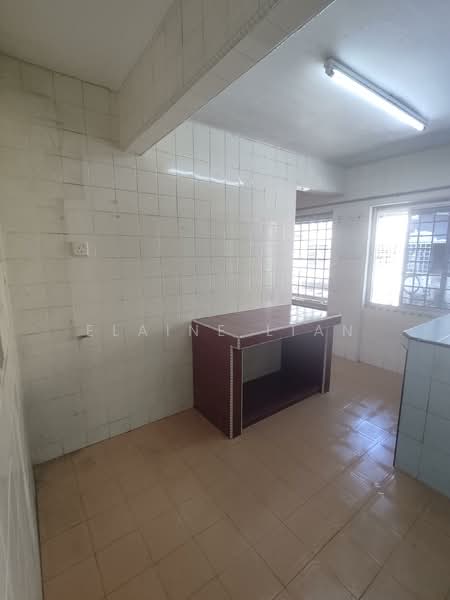 Rumah Flat untuk Dijual di Taman Jinjang Baru - Elaine Lian - Kitchen - PropertyGuru.com.my
