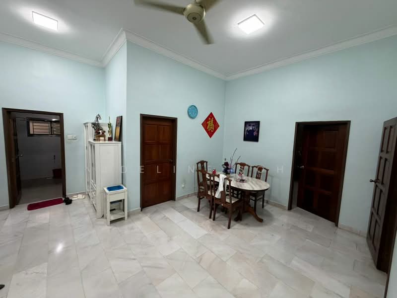 Bungalow for Sale in Taman Kebun Teh (Johor Bahru) - Adeline Soh - Dining Room - PropertyGuru.com.my