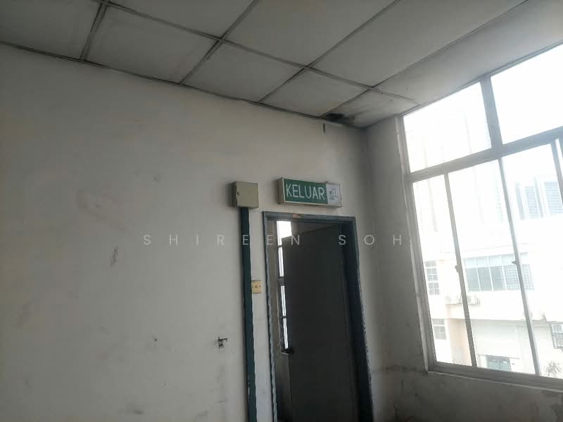 Factory for Rent in Subang Jaya (Selangor) - Shireen Soh - Interior - PropertyGuru.com.my