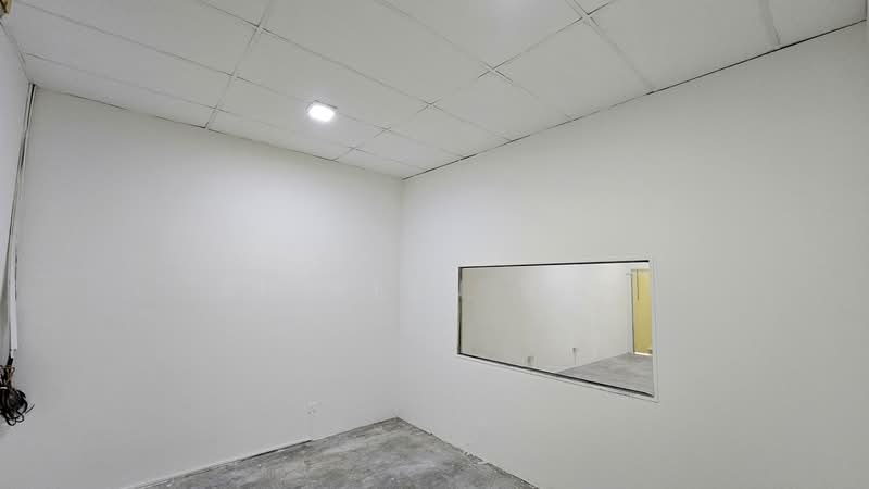 Factory for Rent in Subang Jaya (Selangor) - Shireen Soh - Interior - PropertyGuru.com.my