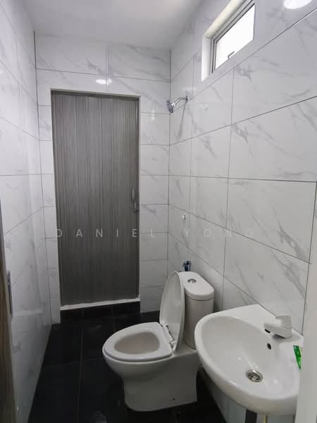 Rumah Teres 1 Tingkat untuk Dijual di Kulai (Johor) - Daniel Yong - Bathroom - PropertyGuru.com.my