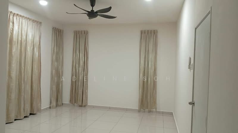 2-storey Terraced House for Rent in Skudai (Johor) - Adeline Soh - Living Room - PropertyGuru.com.my