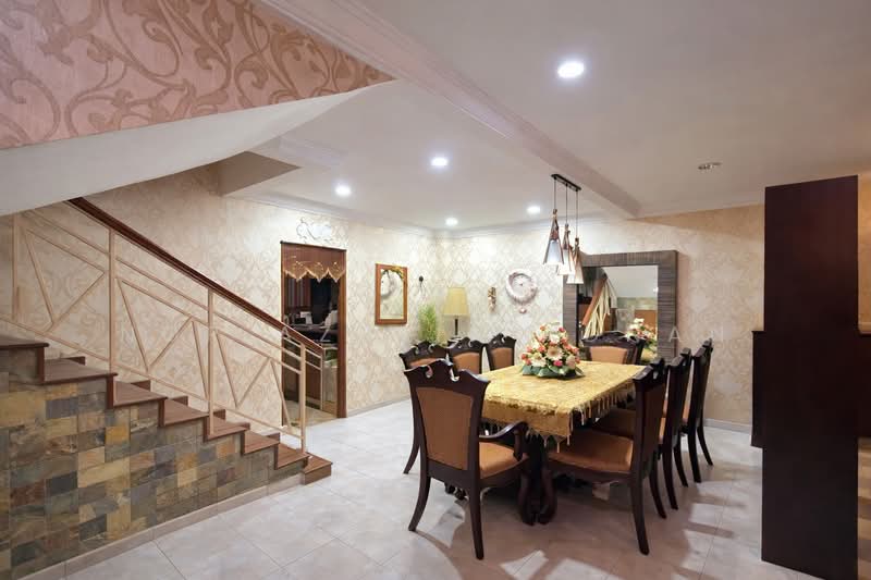 Rumah Teres 2 Tingkat untuk Dijual di Seksyen 3 (Bangi) - Nor Azdlin Adnan - Dining Room - PropertyGuru.com.my