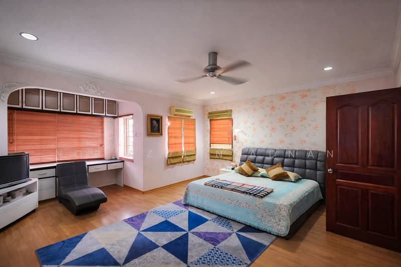 Rumah Teres 2 Tingkat untuk Dijual di Seksyen 3 (Bangi) - Nor Azdlin Adnan - Bedroom - PropertyGuru.com.my