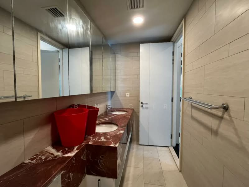Kondominium untuk Disewa di One Central Park - Bing Cher - Bathroom - PropertyGuru.com.my