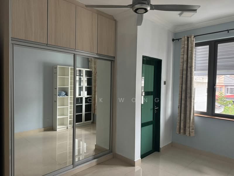 Semi-Detached House for Sale in Taman Makmur (Bandar Sungai Long) - Nick Wong - Bedroom - PropertyGuru.com.my