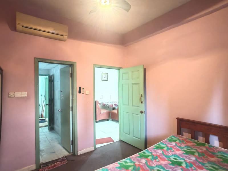 Condominium for Rent at Pelita Indah - Sue Jin Tee - Bedroom - PropertyGuru.com.my