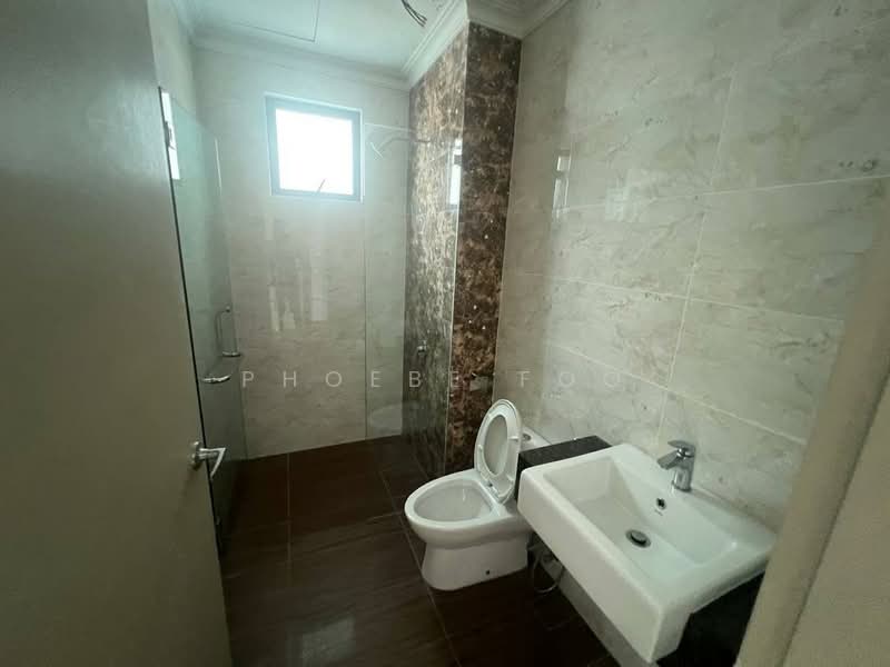 Condominium for Sale at Laguna Heights (Bukit Laguna) - Phoebe Foo - Bathroom - PropertyGuru.com.my