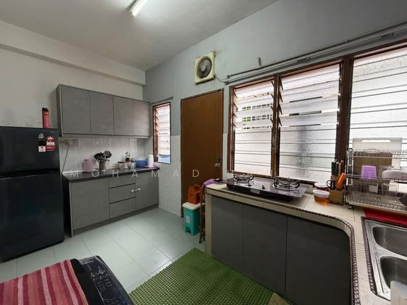 2-storey Terraced House for Sale in Puchong (Selangor) - Mohamad Hanafi - PropertyGuru.com.my