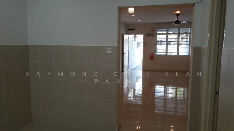 Townhouse for Rent in Seri Kembangan (Selangor) - Raymond Chee Kean Pang - Interior - PropertyGuru.com.my