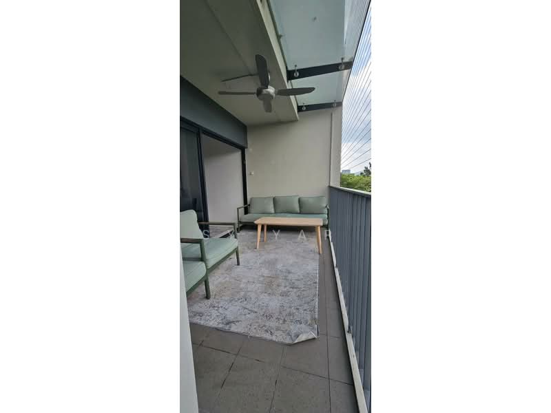 Kondominium untuk Disewa di Westside Three - SY YAP - Balcony - PropertyGuru.com.my