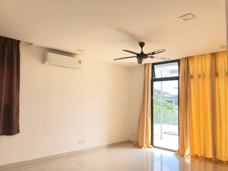 Bungalow for Sale in Serendah (Selangor) - Jackson Lai - Living Room - PropertyGuru.com.my