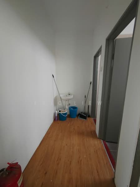 Shop for Rent in Taman Len Seng (Cheras) - Eric Liew - Corridor - PropertyGuru.com.my
