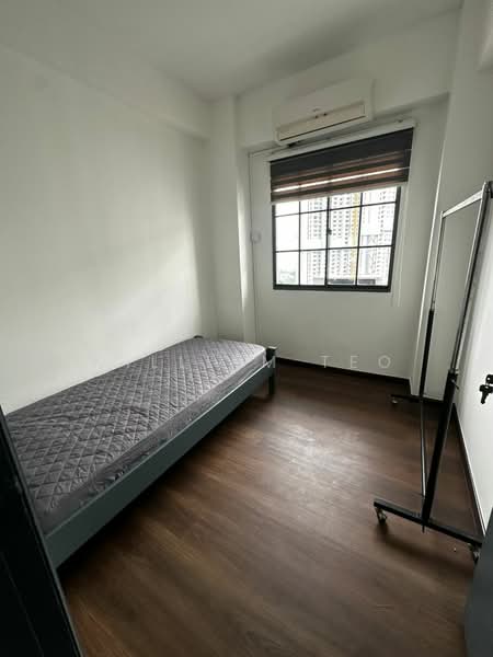 Kondominium untuk Disewa di The Vistana - William Teo - Bedroom - PropertyGuru.com.my