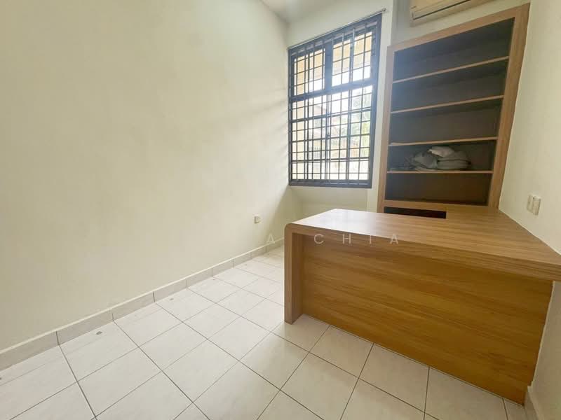Rumah Teres 1 Tingkat untuk Dijual di Johor Bahru (Johor) - Stella Chia - Study - PropertyGuru.com.my