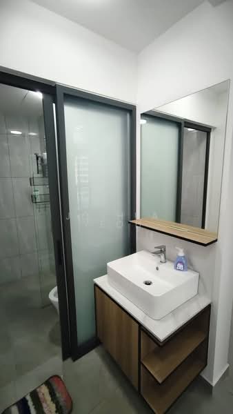 Service Residence for Rent at Savana @ Utropolis - Joshua Yeoh - Bathroom - PropertyGuru.com.my