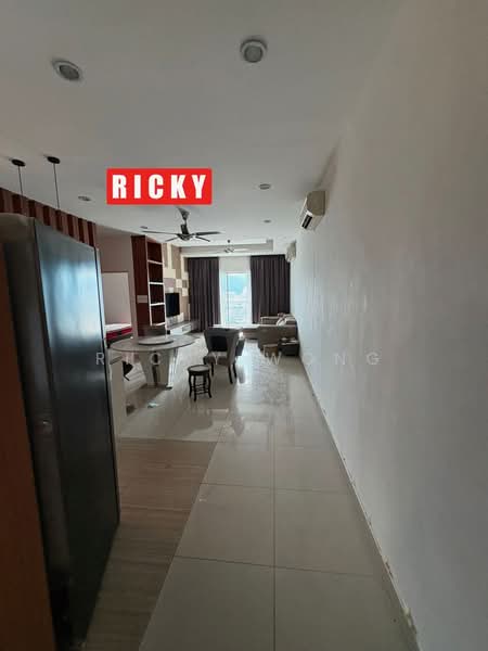 Kondominium untuk Disewa di Elit Heights @ Bayan City - Ricky Wong - Living Room - PropertyGuru.com.my