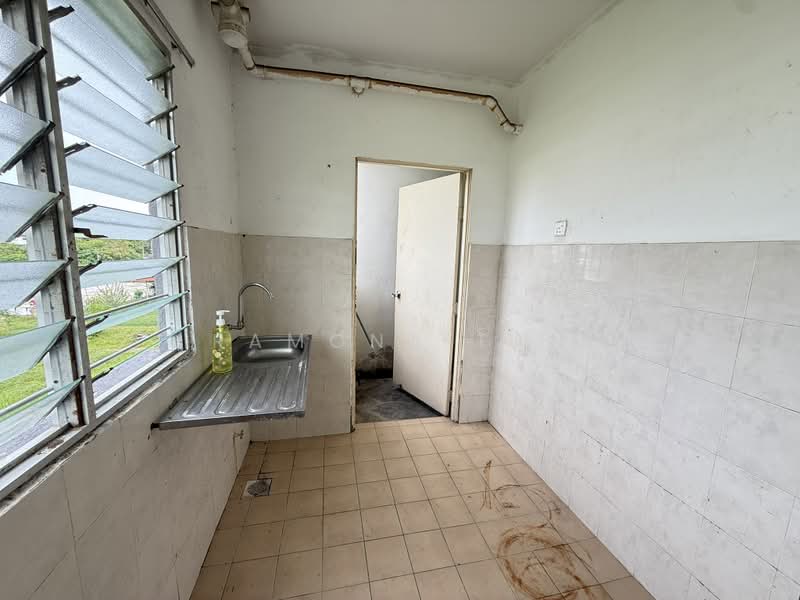 Pangsapuri untuk Dijual di Taman Tasik Utama - Ramona Tan - PropertyGuru.com.my