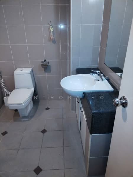 Condominium for Rent at Seri Raja Chulan - Anthony Ho - Bathroom - PropertyGuru.com.my