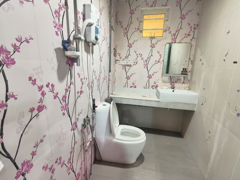 Terraced House for Sale in Batu 9 (Cheras) - Denver Sin - Bathroom - PropertyGuru.com.my