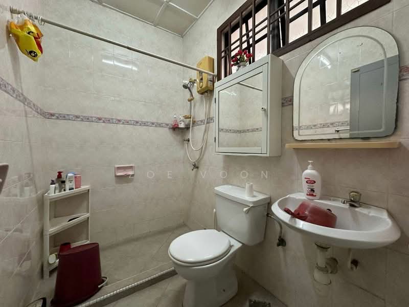 Semi-Detached House for Sale in Johor Bahru (Johor) - Zoe Voon - Bathroom - PropertyGuru.com.my