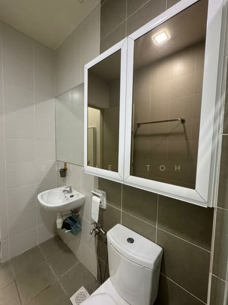 Service Residence for Rent at BSP 21 - Shirlee Toh - Bathroom - PropertyGuru.com.my