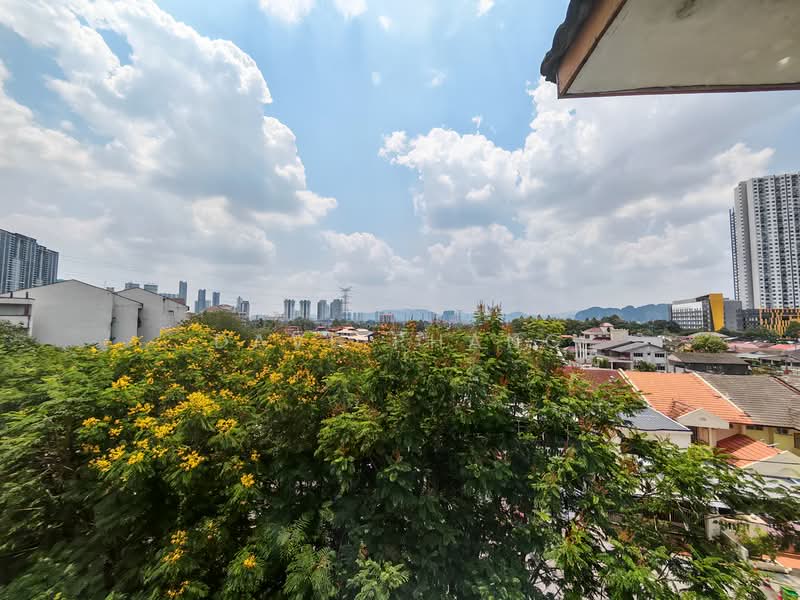 Kondominium untuk Dijual di La Villas Condominium - Dave Phang - View - PropertyGuru.com.my