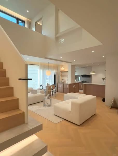 3-storey Terraced House for Sale in Taman Connaught (Cheras) - Wei Kiat - Living Room - PropertyGuru.com.my