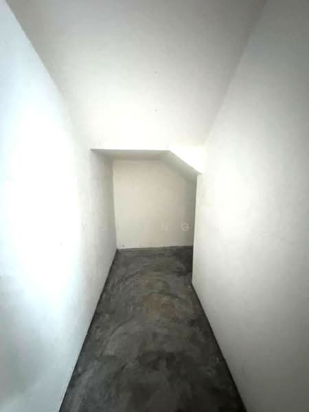 Rumah Teres 2 Tingkat untuk Dijual di Taman Desa Tebrau (Tebrau) - Yucong . - Corridor - PropertyGuru.com.my