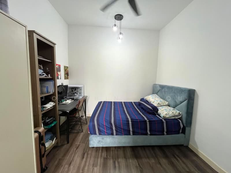 Servis Apartment untuk Dijual di Utropolis Urbano - Josephine Chou - Bedroom - PropertyGuru.com.my