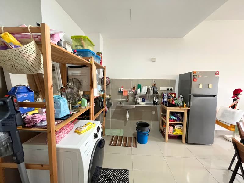 Servis Apartment untuk Dijual di Utropolis Urbano - Josephine Chou - Kitchen - PropertyGuru.com.my