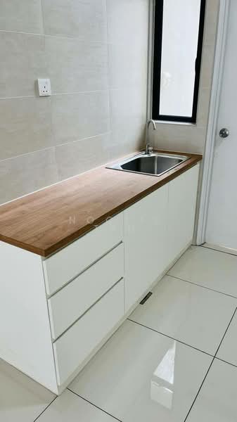 Rumah Teres 2 Tingkat untuk Dijual di Taman Sutera Utama (Skudai) - Noctis Tan - Kitchen - PropertyGuru.com.my