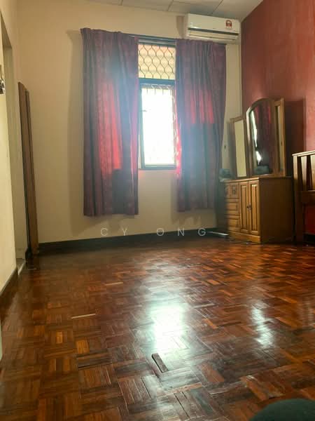 Rumah Teres untuk Dijual di Kampung Sungai Nibong (Bayan Lepas) - CY Ong - Bedroom - PropertyGuru.com.my