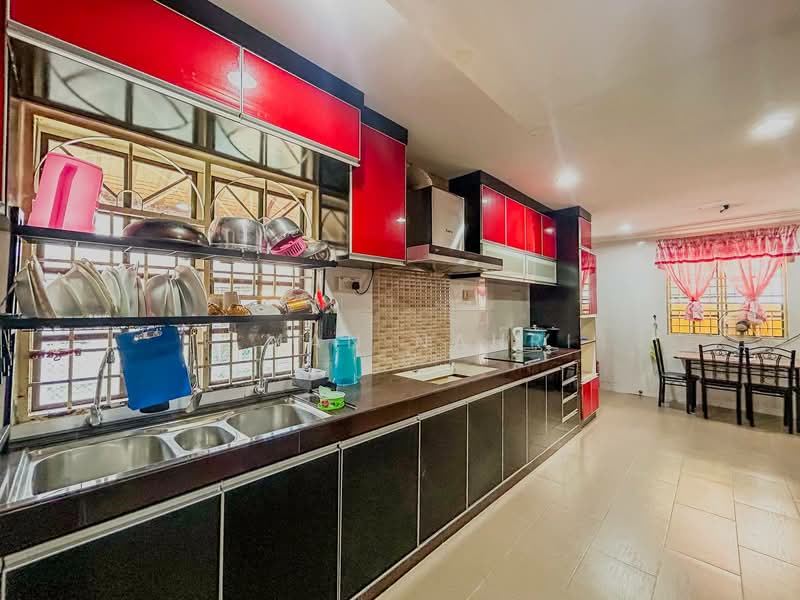 2-storey Terraced House for Sale in Taman Banting Baru (Banting) - Ilman Nahri - Kitchen - PropertyGuru.com.my