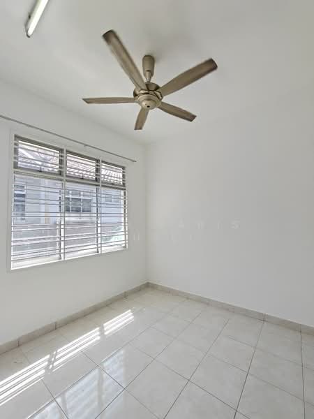 Rumah Teres 1 Tingkat untuk Dijual di Taman Mount Austin (Tebrau) - Amir Faris Rusli - PropertyGuru.com.my