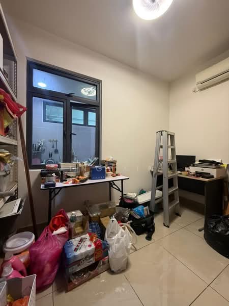 Servis Apartment untuk Dijual di D'Secret Garden (Pangsapuri Kempas Indah) - Ing Xin - Study - PropertyGuru.com.my