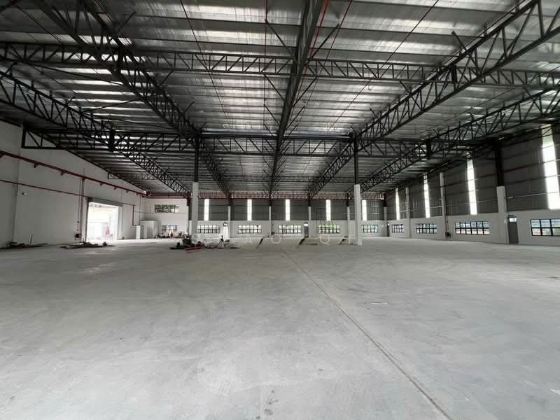 Detached Factory for Rent in Pekan Nanas (Johor) - Shao Qi - Interior - PropertyGuru.com.my