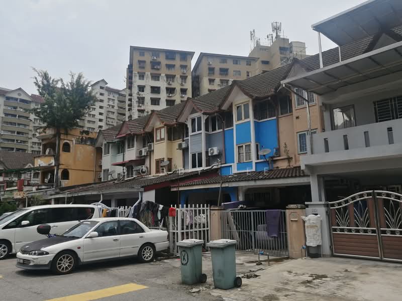 2.5-storey Terraced House for Sale in Kl Sentral (Kuala Lumpur) - Bobby Lee - Exterior - PropertyGuru.com.my