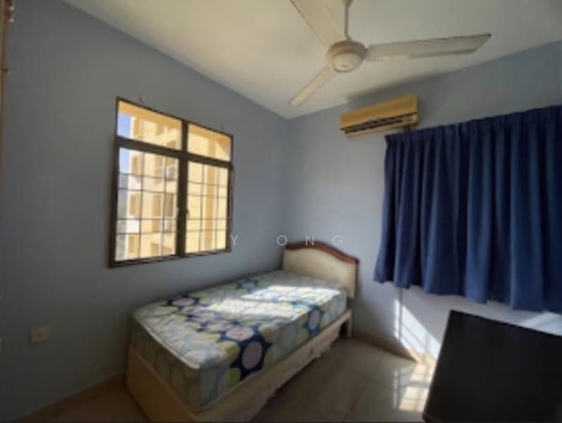 Kondominium untuk Dijual di Tiara View - CY Ong - Bedroom - PropertyGuru.com.my